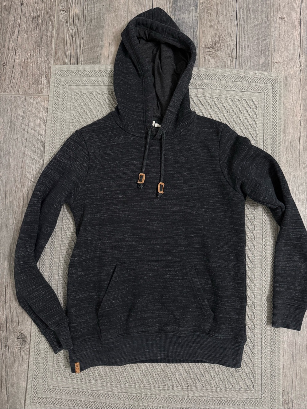 tentree Black Marled Women's Hooded Pullover Sweatshirt - size s